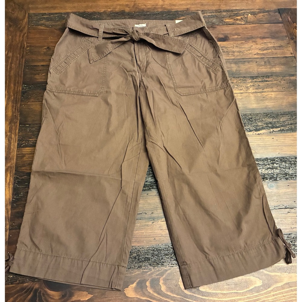 IZOD Cargo Capri Pants Brown Women's Size 14 NWT Cotton Casual Summer Pockets